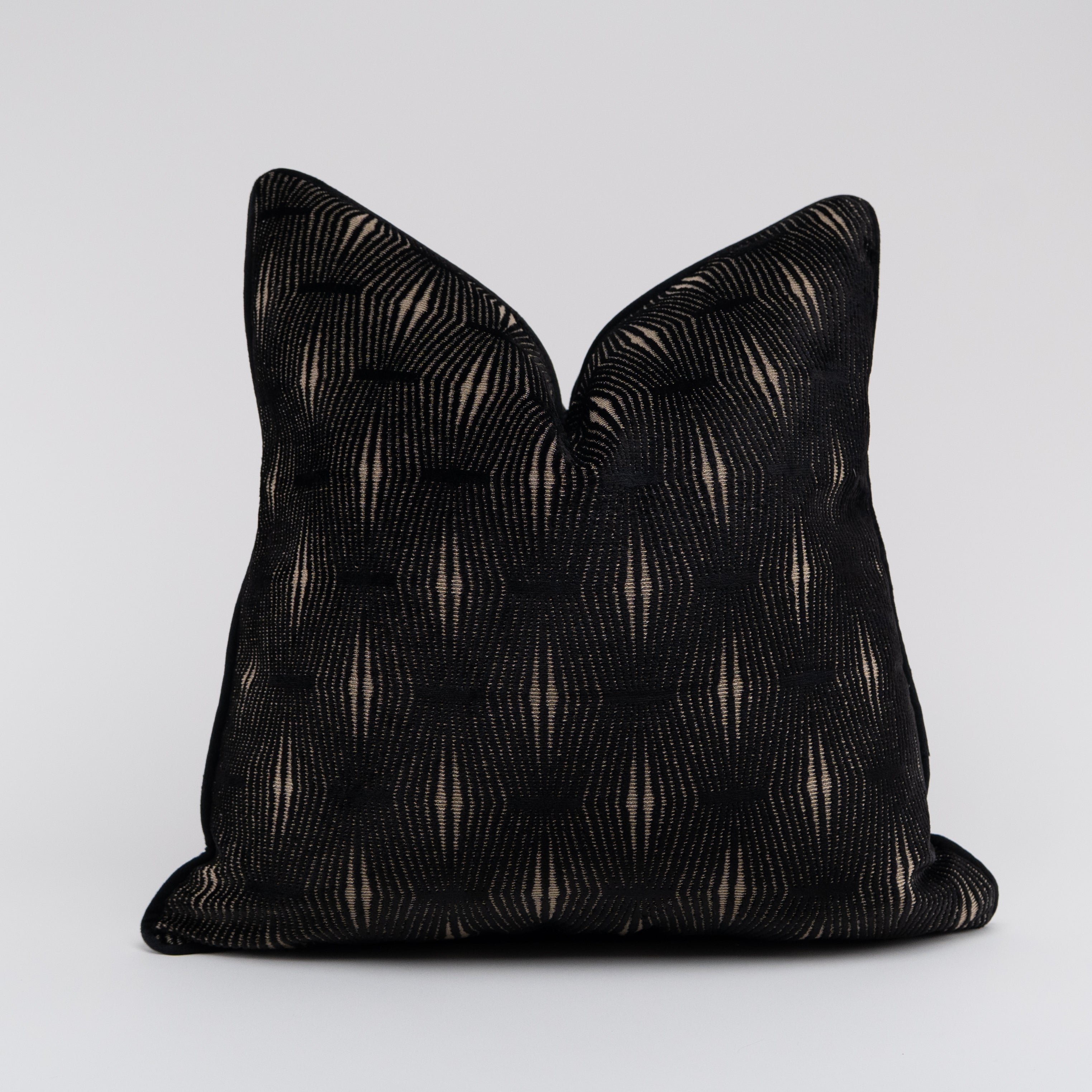 Set Elena
