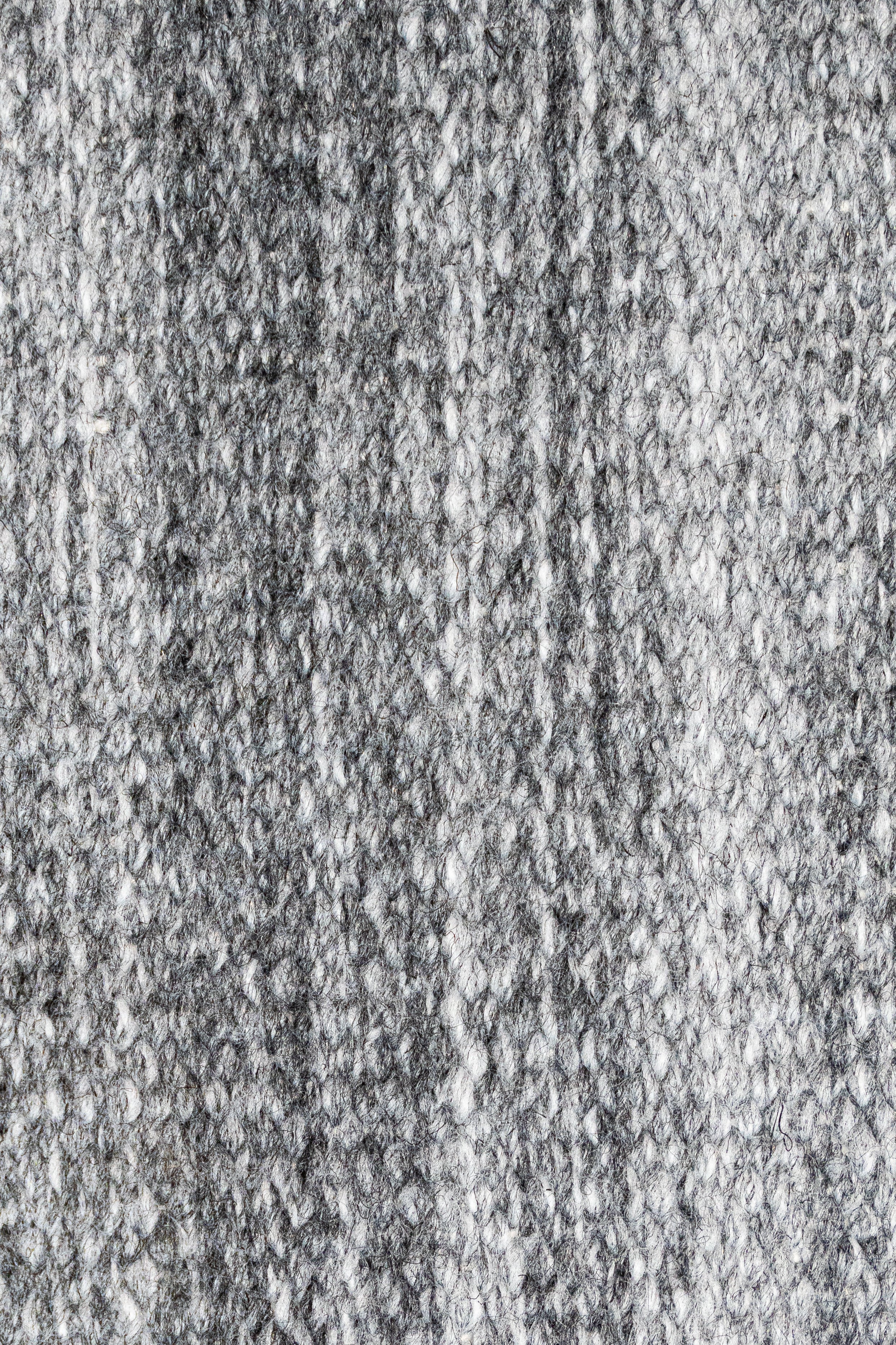 Kiran D5004